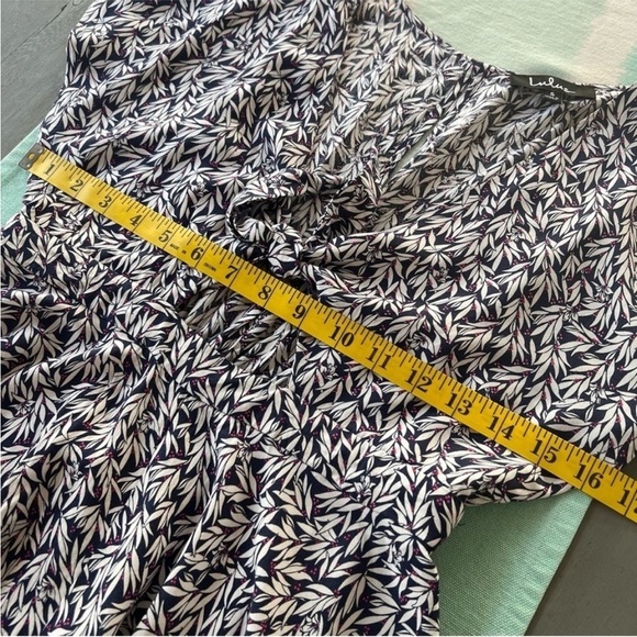 Lulu's Navy Blue and White‎ Print Dondi Romper - Picture 10 of 13